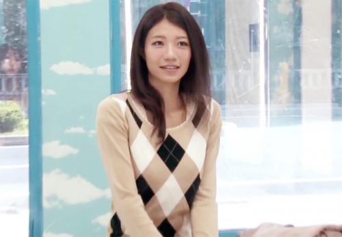 ＜MM号＞貧乳スレンダーな団地妻さん♪ 広告モデルの面接と称して潮吹きした人妻マンコを鬼ピスされてしまう！