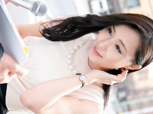 【熟女×中出し】極エロくびれ淫尻★荻窪のエレガントな三十路奥様(31)♪ 旦那のいない自宅で中出し痙攣絶頂してしまう！