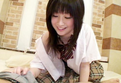 ＜ハメ撮り＞お小遣いが欲しい制服美少女JKさん♪ 着衣のままプニプニ未開発マンコで生ハメしてしまう！