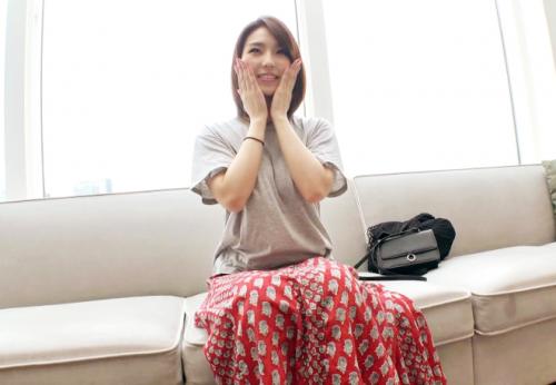 【巨乳】極エロくびれ猥尻ボディ★焼き鳥チェーンに勤務する美人社員さん♪ 多忙で性欲溜め込む美マンこをハメ倒されてしまう！
