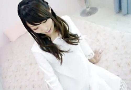 アイドル志望の貧乳美少女さん♪ 清楚なツルツル無毛マンコを鬼ピスぶっかけされてしまう！
