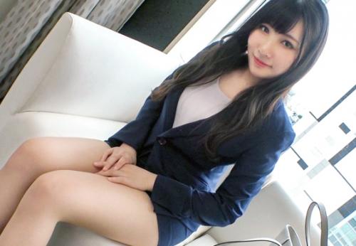 【ナンパ】極上スレンダー淫尻ボディ★美人スーツOLさん♪ 着衣のまま糸引きマンコを巨根ピストンされてしまう！