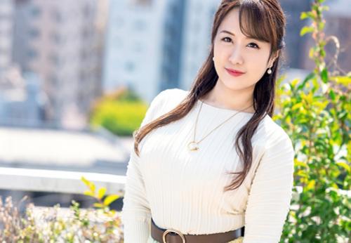 ＜熟女＞爆乳Eカップ巨尻ボディ★現役教師で四十路のシングルマザーさん(47)♪ 8年ぶりの生チンポに連続絶頂してしまう！