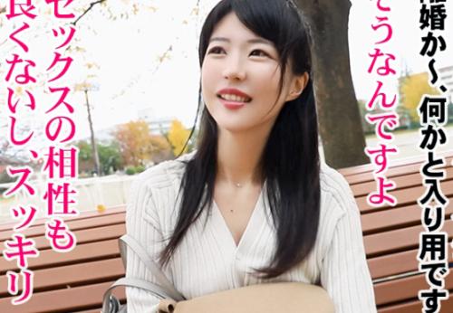 ＜人妻＞極上スレンダー巨乳ボディ★アラサー子持ち専業主婦さん(27)♪ 吸い付き抜群の淑女マンコで不倫交尾してしまう！