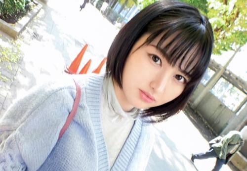 ＜素人＞極エロ猥尻ボディ★ショートボブの清楚な女子大生さん♪ 乳首舐めただけで卑猥汁垂らす美マンコをハメ倒されてしまう！