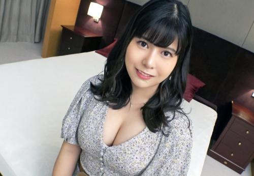 ＜三十路＞G乳淫ボディ★図書館で働く美人司書さん(30)♪ 彼氏専用の潮吹きマンコを初対面チンポで鬼ピスされてしまう！