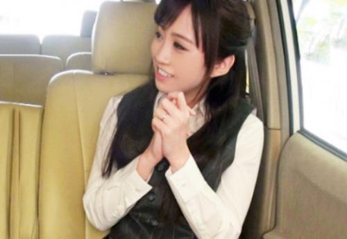 【ドラレコNTR×中出し】極エロ淫尻★スレンダー人妻OLさん♪ 車内でバキバキ勃起の先輩チンポで生姦交尾されてしまう！