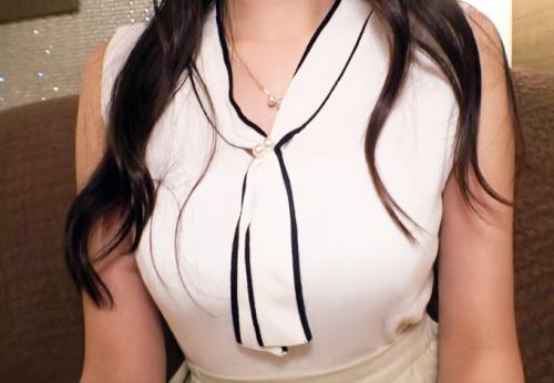 ＜熟女＞お上品な高身長卑猥ボディ★幼稚園教諭の三十路奥様(35)♪ 多忙で性欲溜め込む人妻マンコで不倫交尾してしまう！