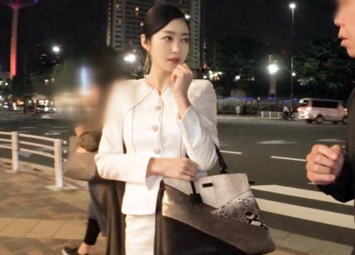 【熟女×ナンパ】34歳お上品美女★エレガントな三十路の人妻社長さん♪ イラマご奉仕で鬼濡れマンコをハメ倒されてしまう！