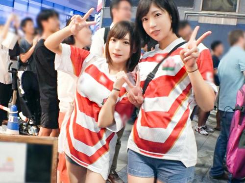 【OL×ナンパ乱交】極エロ淫尻★ラグビーW杯で盛り上がる新宿の美人OLさん♪着衣のまま鬼濡れマンコで4P交尾してしまう！