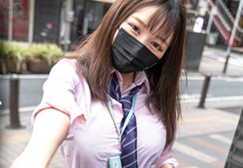 【JKギャル×中出し】極エロ変態ボディ★P活ギャル制服JK美少女さん♪ 着衣のまま潮吹くドMマンコに中出しさせてしまう！