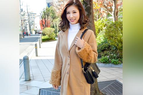 ＜熟女＞エレガントな四十路のエリート女医さん(45)♪ ハイソな美マンコを低学歴チンポで鬼ピスされて完全服従してしまう！