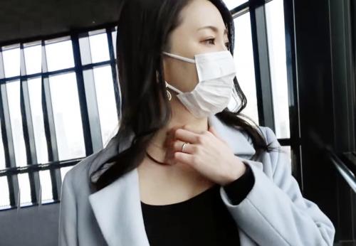 ＜熟女×中出し＞極上F淫乳ボディ★エレガントな三十路の美人妻さん(34)♪ ギン勃ち極太チンポと不倫生姦交尾してしまう！