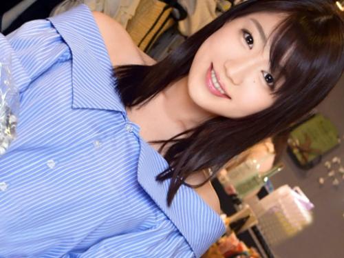 【乱交3P×看板娘】100%完全ガチ！豊島の雑貨ショップ美人店員さん♪ 店内で従順マンコを巨根2本にハメ倒されてしまう！