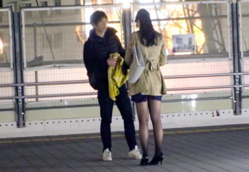 【ナンパ】極エロGカップ猥尻ボディ★保険会社の美人スーツOLさん♪着衣のまま潮吹く痙攣マンコを巨根ピストンされてしまう！