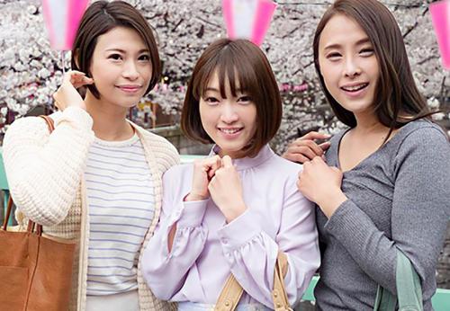 ＜MM号＞お花見で知り合った人妻3人組さん♪ ホロ酔い潮吹きマンコで絶倫巨根と不倫乱交SEXしてしまう！