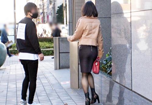 【ナンパ】美白プリ尻ボディ★三十路前のアラサー美人秘書さん(29)♪ 極上フェラテクにギン勃ち巨根でハメ倒されてしまう！