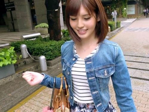 ＜素人＞超美スレンダー淫尻★化粧品販売員の超SSS級美容部員さん！ 性欲持て余す美パイパンを巨根鬼ピスされてしまう！