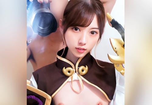 ＜貧乳＞Aカップ極細身ガリペタ★レイヤー美女さん♪ プラベ撮影でギン勃ちチンポに跨り騎乗位杭打ちピストンしてしまう！