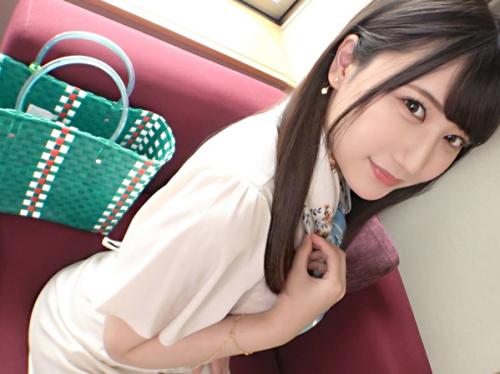 ＜巨乳OL×ナンパ＞極エロくびれ淫尻★表参道の広告系企業勤務の美人OLさん！喉奥フェラご奉仕した巨根でハメ倒されてしまう！