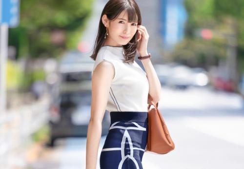 ＜初撮り＞167cm高身長美ボディ★コンサバOL美女さん(25)♪ 2年チンポ入れてない美麗マンコで顔射交尾してしまう！