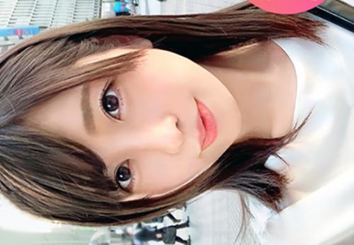 【中出し】細身スレンダー美尻ボディ★激カワ女子大生さん♪ 着衣のまま即尺した巨根と生チン立ちバック交尾してしまう！