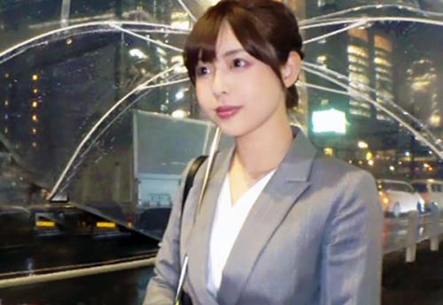 ＜人妻＞プリ尻スレンダー美ボディの三十路・美人スーツOL妻さん♪ 性欲こじらせた清楚なマンコで不倫交尾してしまう！