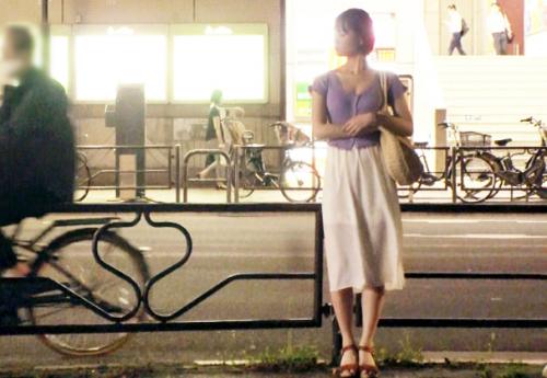 ＜素人＞極上スレンダー美ボディ★清楚な美人バレエ講師さん♪ 彼氏なしで疼く潮吹きお嬢様マンコを鬼ピスされてしまう！