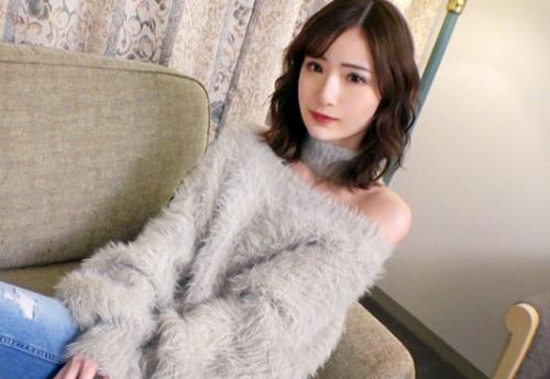 ＜貧乳＞極細スレンダー卑猥ボディ★美顔ガルバ店員美女さん♪ 極上フェラご奉仕したナンパ師チンポでハメ倒されてしまう！