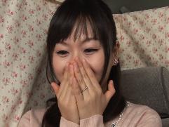 ＜ナンパ＞街角でお声掛けされた綺麗な26歳の奥さん。下着チェックから感じさせられ寝取られます。中出しファック、痙攣イキ