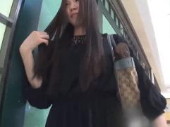 ＜素人ナンパ＞お声かけされた綺麗な21歳のお姉さん、新人のキャバ嬢なんだそう。全裸にされ初対面チンポでハメ撮り絶頂イキ