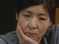 ＜今井ゆり＞息子の肉棒で喘ぐエロ母が妄想オナニー。縛られ肉棒をねじ込まれての強制セックス