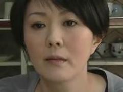 夫と週1の夫婦の営み。その後は1人でオナニー。どうしてもやめる事ができないこの自慰行為