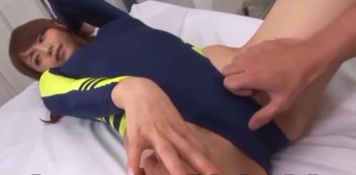 吉沢明歩ちゃんがいろんな競泳水着でいやらしく男を攻める