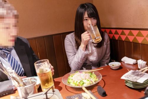 【素人ハメ撮り】コールセンター勤務の同僚とホテルで中出しセックスする姿をモニタリング！