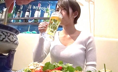 【素人】「イッたら、怒るよ？」とドSフェラ！ショートカットのt￥ロリ巨乳ちゃんとハメ撮りセックス！