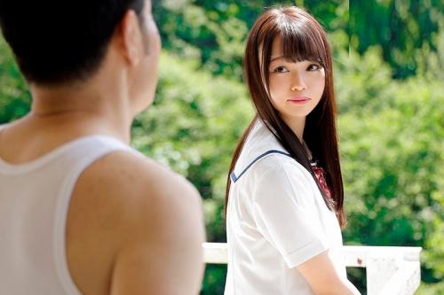 【女子高生】町内会のおじさん達と盆踊りの練習をするために温泉旅行に出かけた女子高生。【斎藤まりな】
