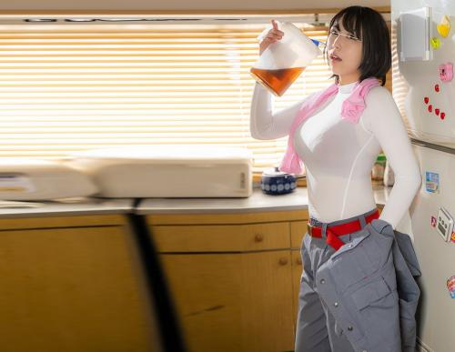 【ガテン系の姉】「姉ちゃんって意外と胸デカイんだな…」爆乳姉と近親中出しセックス！
