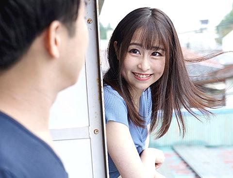 【NTR】「…バレたら番組降板になっちゃう…。」え！？テレビで観ていた女子アナがまさかの隣人に！【成田つむぎ】