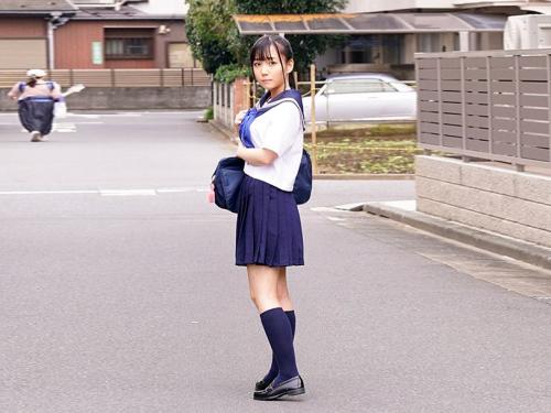 【痴漢レイプ】「…わたしはずっとちかんされています。」日々エスカレートしていく粘着変態達からの陵辱！【有坂真宵】