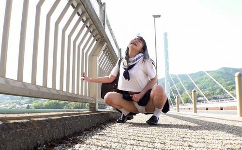【野外羞恥】街中で羞恥プレイ！ビッグバンローターの刺激にオマンコが濡れ濡れ！【東條なつ】