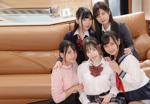 【近親ハーレム】義姉妹たちと親にバレないように毎日ヤリまくりのハーレム生活！