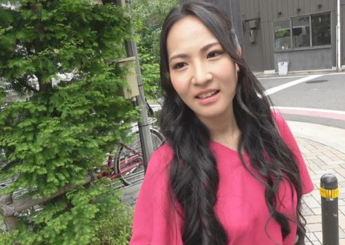 【人妻ナンパ】37歳人妻をナンパして自宅に突撃！旦那が帰ってくる前に自宅のベッドで中出しセックス！