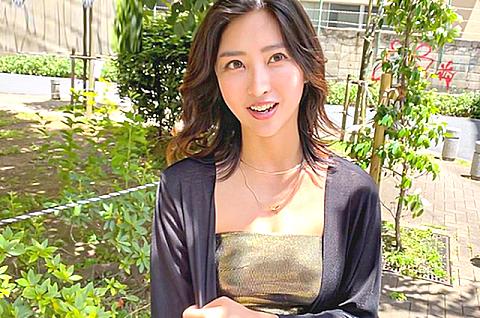 【素人】「…んも～！またヤリたいの？」都合のいいこんな最高なタダマン、他にいねぇ！オヤジ大好き欲求不満ビッチギャル！