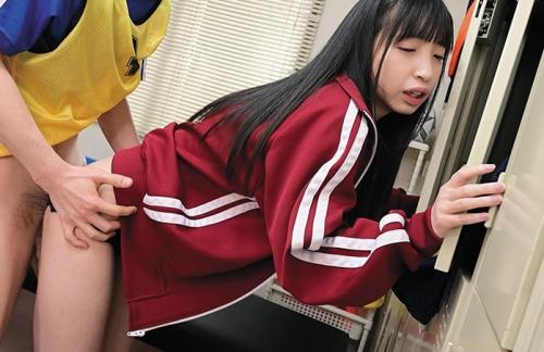 【女子マネージャー】「部活頑張るならナマでもいいよ…？」部員にヤる気を出させるブルマ姿の小悪魔JK！【冬愛ことね】