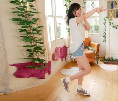 【美少女】アイドル時代は、水着姿にもなったことなかった美少女がホバっと脱いだ！【八乙女なな】