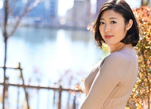 【NTR】「だめ…私結婚したのよ…？」人妻になっていた幼なじみのお姉さんとヤリまくった。【水野朝陽】