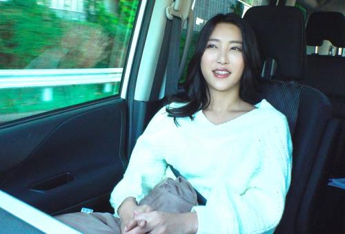 【素人ナンパ】「今回だけ特別ですよ？」エグいサービスしてくれたエステ嬢を温泉旅行に誘ってみた。