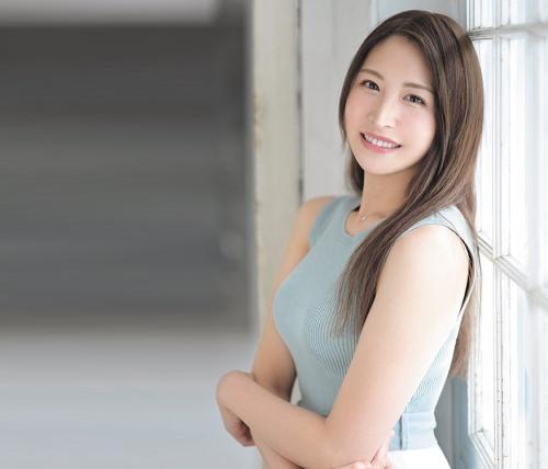 【デビュー】身長171cmの長身で奇跡の10頭身！神スタイルお姉さんがAVデビュー！【神菜美まい】