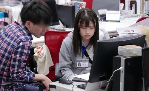 【SOD女子社員】学生時代はアイドル志望だった女子大出身の可愛らしいお嬢様！【小松るい】